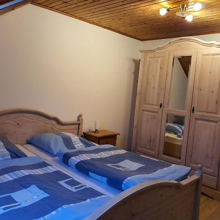 شقة Kleberhof - Urlaub Auf Dem Bauernhof Eslarn المظهر الخارجي الصورة