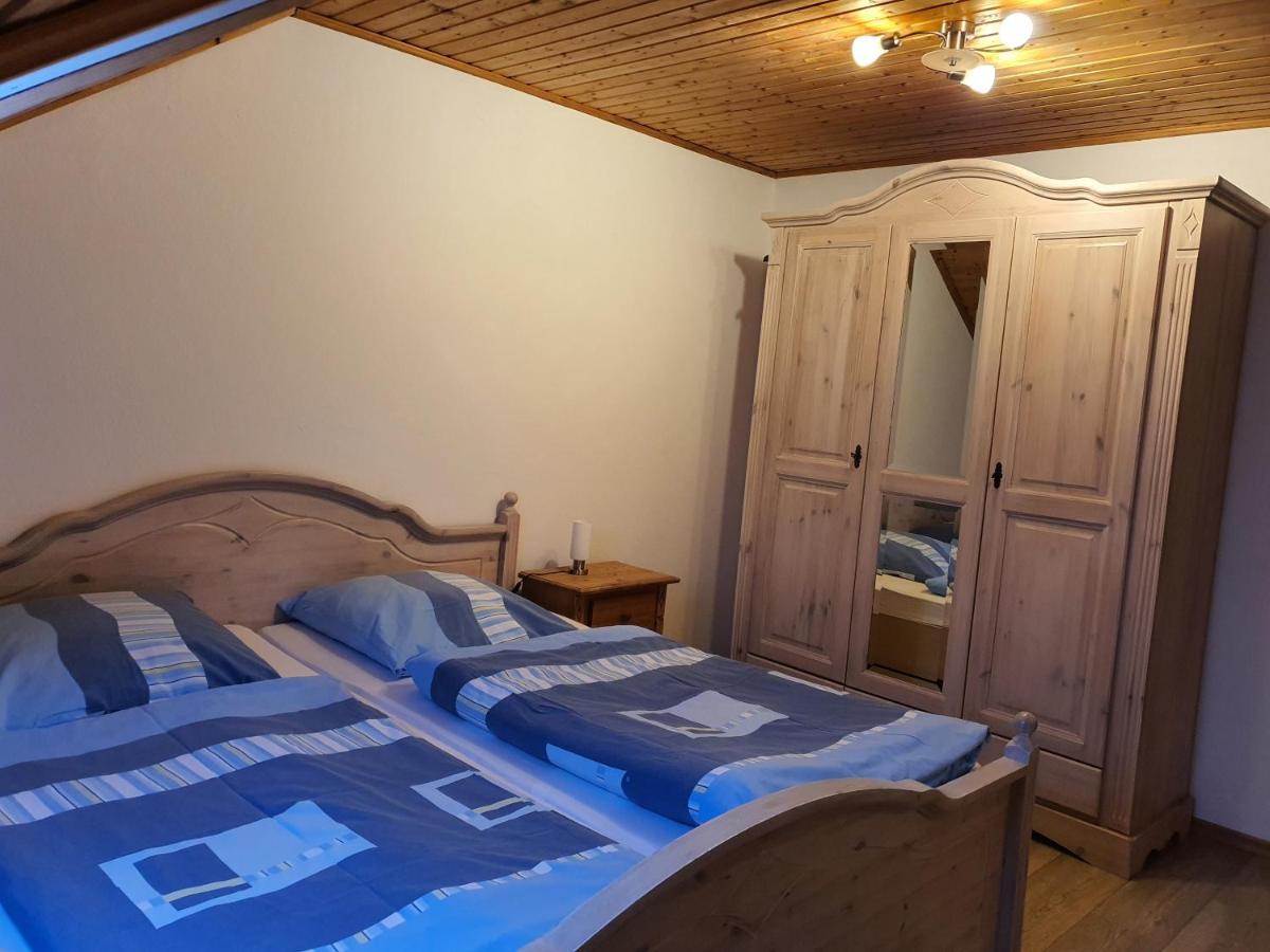 شقة Kleberhof - Urlaub Auf Dem Bauernhof Eslarn المظهر الخارجي الصورة